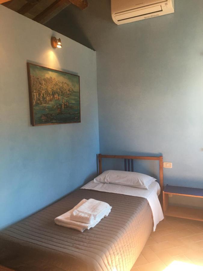 Colle Dei Falchi Guest House Fermo Ngoại thất bức ảnh